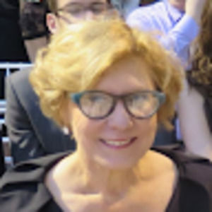 Meet your Posher, Denise